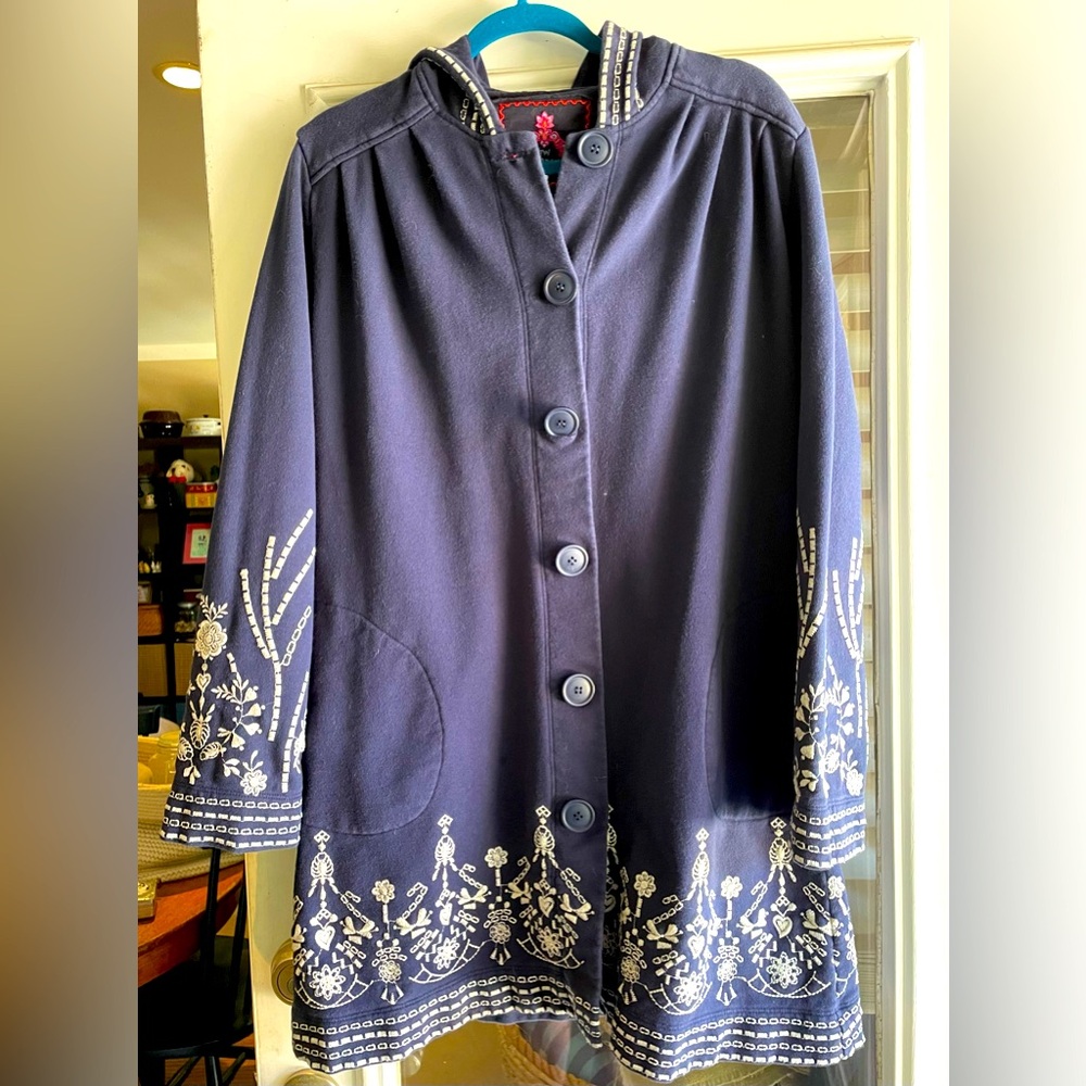 Johnny Was (JW Los Angeles) blue hooded coat with white embroidery